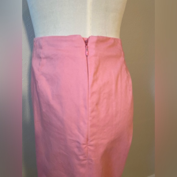 Talbots Pink Capris with Stretch Size 6 - Picture 3 of 6